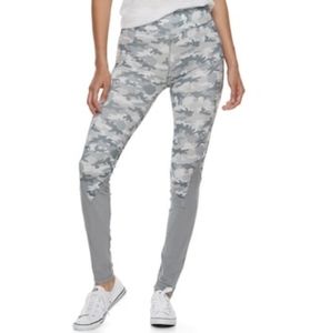 Juniors' Her Universe Star Wars Camo Leggings